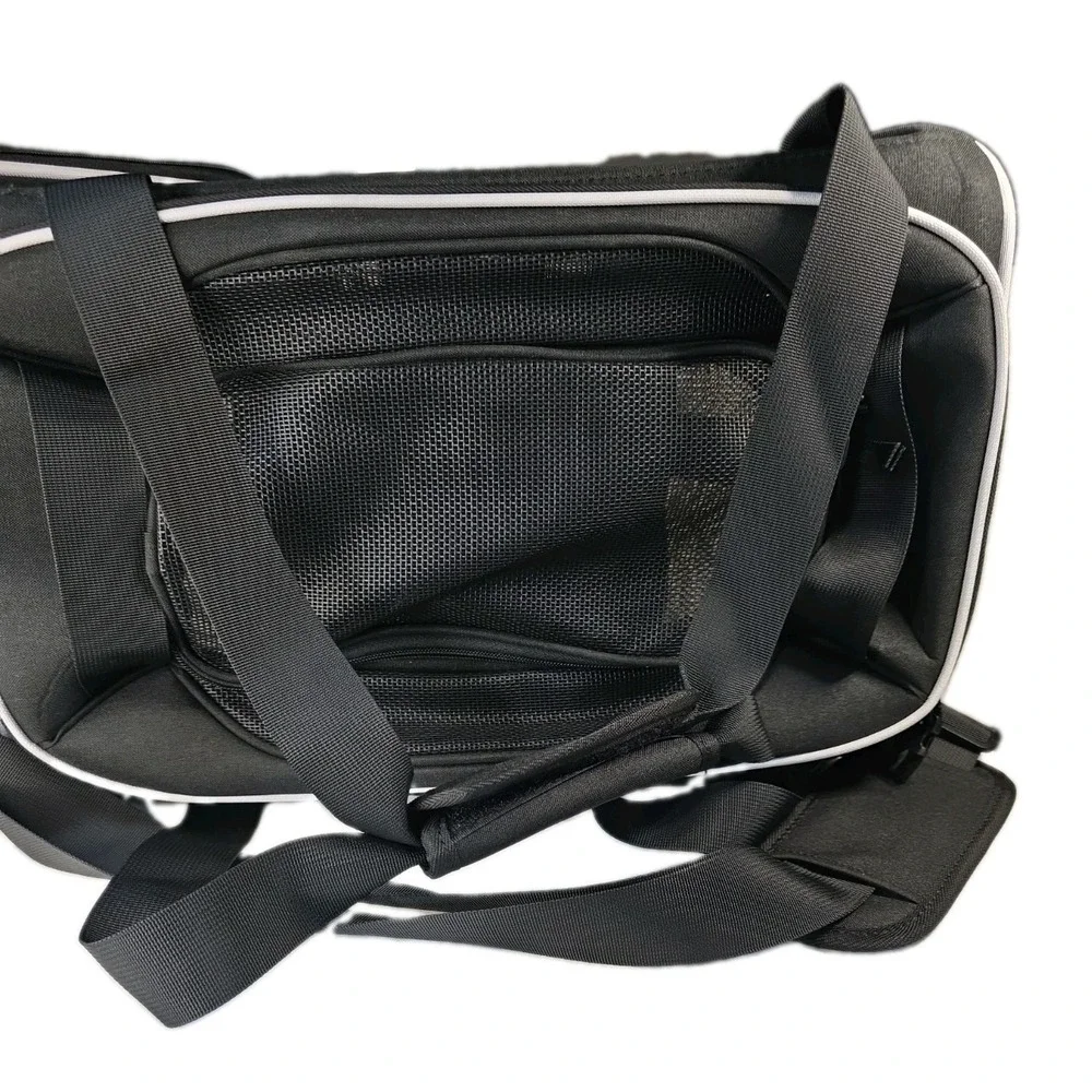 New Petskd Top-Expandable Pet Carrier Black - Missing Floor Mat Liner